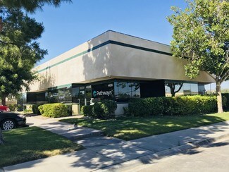 Plus de détails pour 44285 Lowtree Ave, Lancaster, CA - Bureau à louer