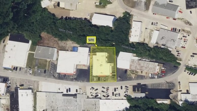 1427 W Lark Industrial Dr, Fenton, MO - VUE AÉRIENNE  vue de carte
