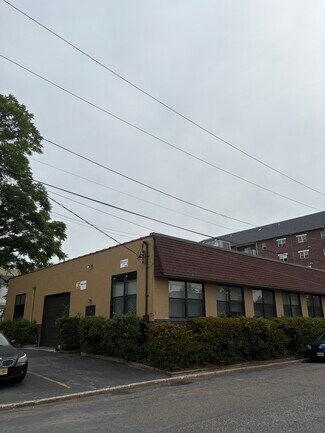 Plus de détails pour 32 Dicarolis Ct, Hackensack, NJ - Industriel/Logistique à louer