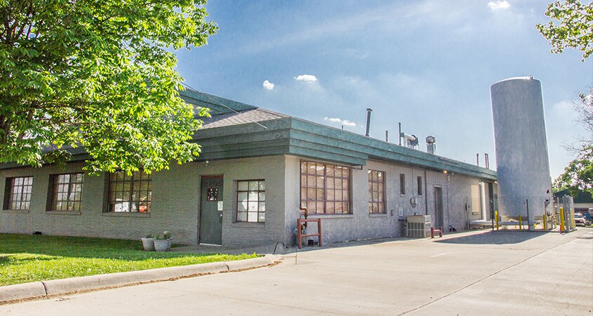 2205 Haskell Ave, Lawrence, KS à vendre - Photo principale – Image 1 sur 25