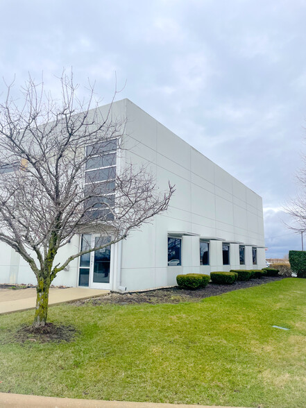 1201 Teal Ave, Peotone, IL à louer - Photo de l’immeuble – Image 1 sur 14