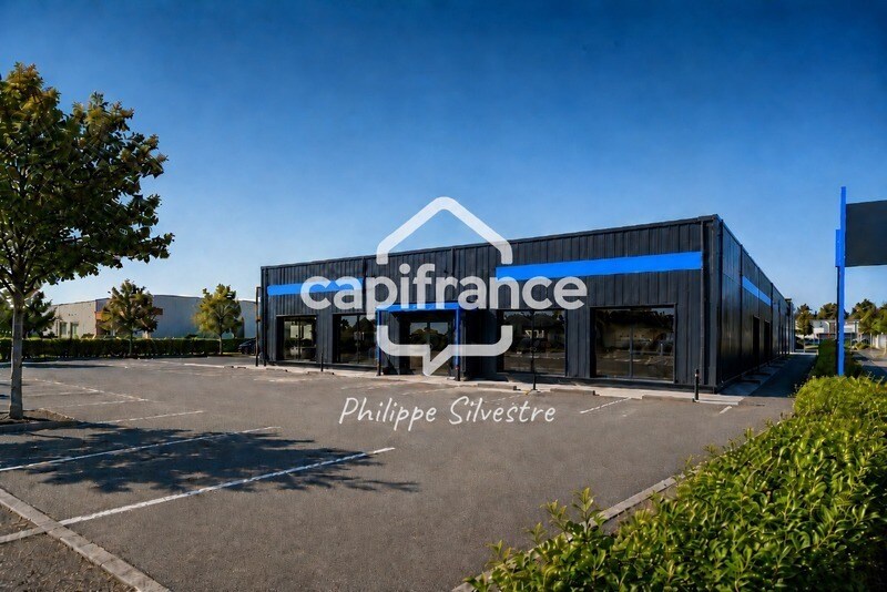 Local commercial dans Castres à louer Photo de l’immeuble– Image 1 sur 2