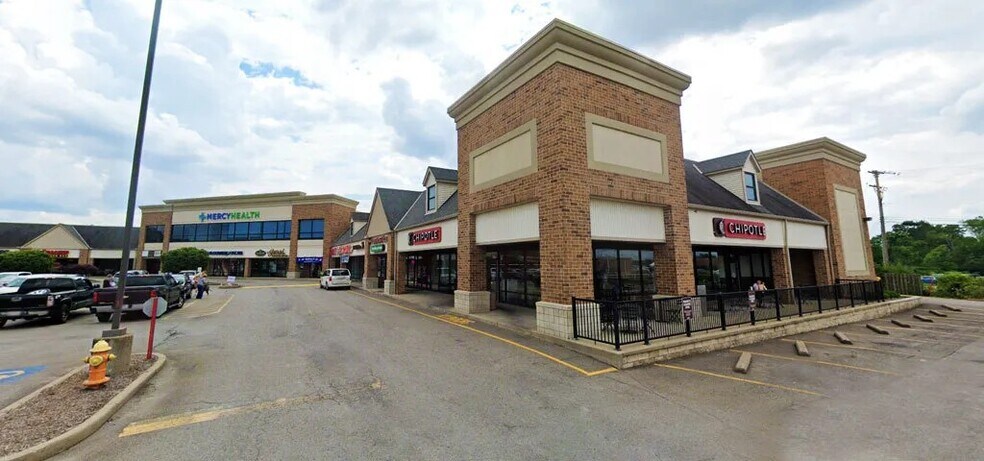 5513-5553 Mahoning Ave, Austintown, OH à louer - Photo de l’immeuble – Image 1 sur 5