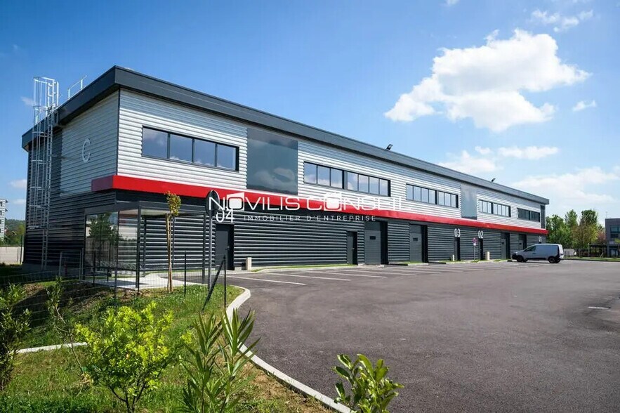 Local d'activités dans Toulouse à vendre - Photo de l’immeuble – Image 1 sur 11