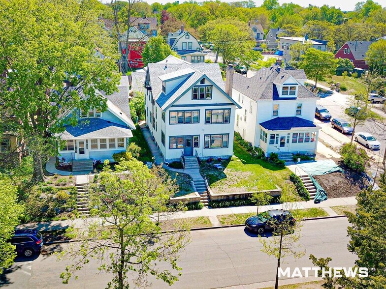3343 15th Ave S, Minneapolis, MN à vendre - Photo de l’immeuble – Image 2 sur 4