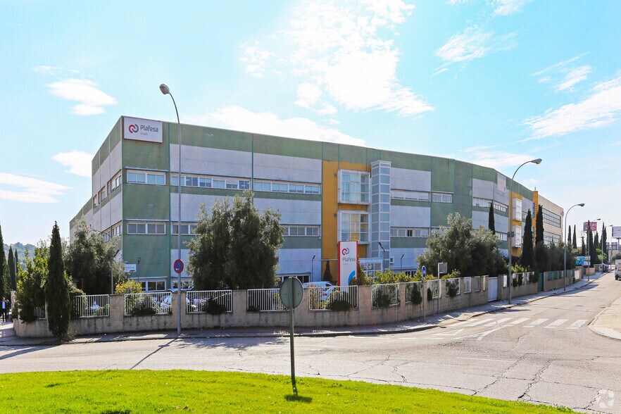 Bureau dans Getafe, Madrid à vendre - Photo de l’immeuble – Image 2 sur 2