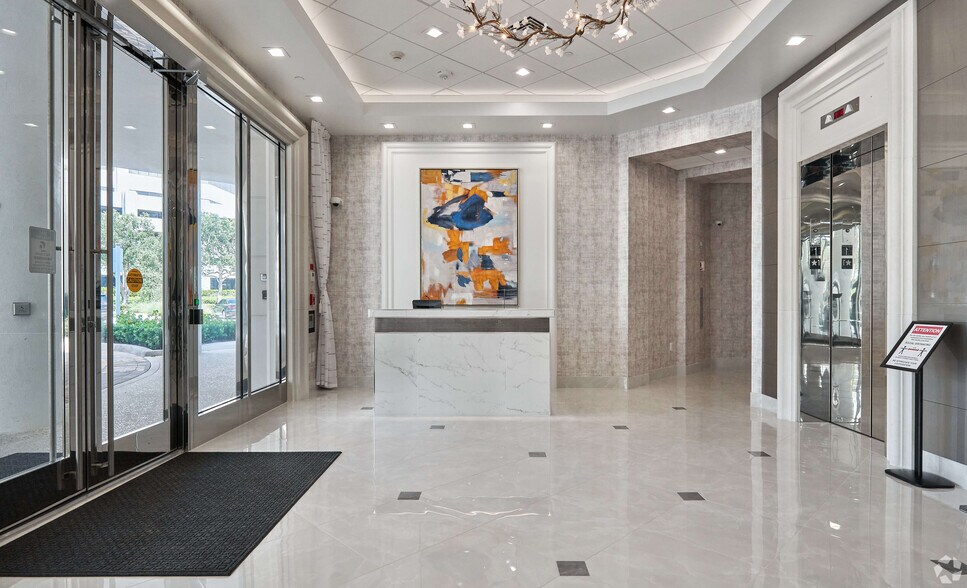 3835 PGA Blvd, Palm Beach Gardens, FL à louer - Photo intérieure – Image 3 sur 28