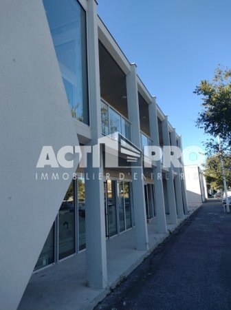 Bureau dans Perpignan à louer - Photo de l’immeuble – Image 1 sur 4