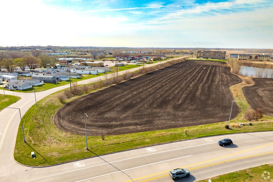 1100 S Dayton Ave, Ames, IA à vendre - Aérien – Image 2 sur 5