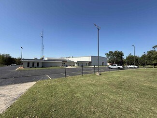 Plus de détails pour 11717 IL-37, Marion, IL - Local d’activités à vendre