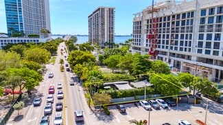 Plus de détails pour 400 NE 36th St, Miami, FL - Terrain à louer