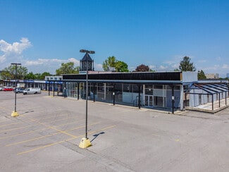 Plus de détails pour 964-996 Albion Rd, Toronto, ON - Local commercial à vendre