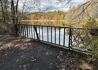 Plus de détails pour 12-R Jackielyn Cir, Granby, MA - Terrain à vendre