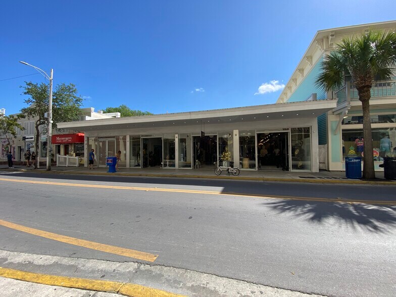 423 Duval St, Key West, FL à louer - Photo de l’immeuble – Image 3 sur 3