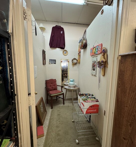 129 E Post Office St, Weimar, TX à vendre - Photo de l’immeuble – Image 3 sur 19