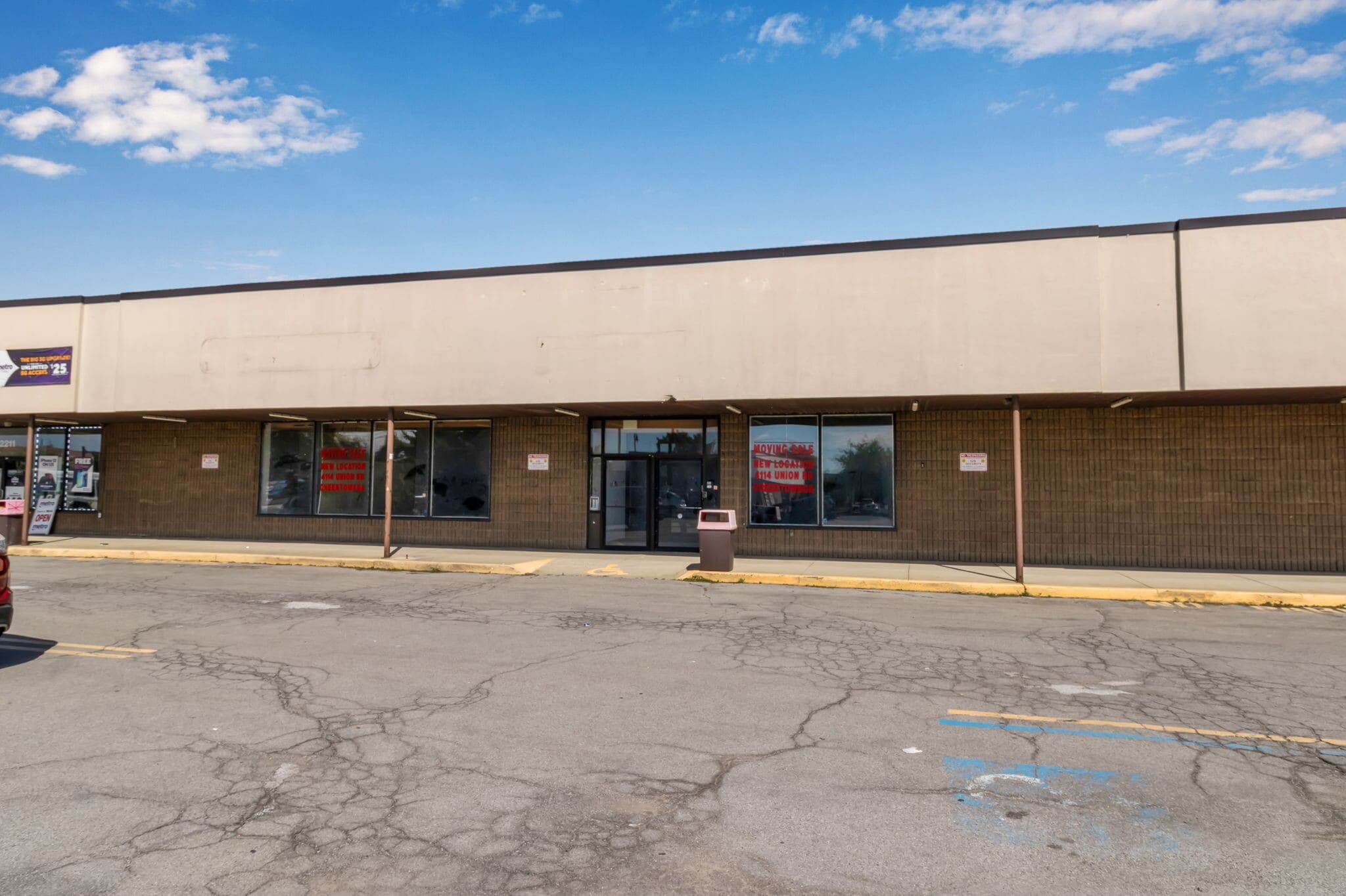 2211 Niagara St, Buffalo, NY à louer Photo intérieure– Image 1 sur 18