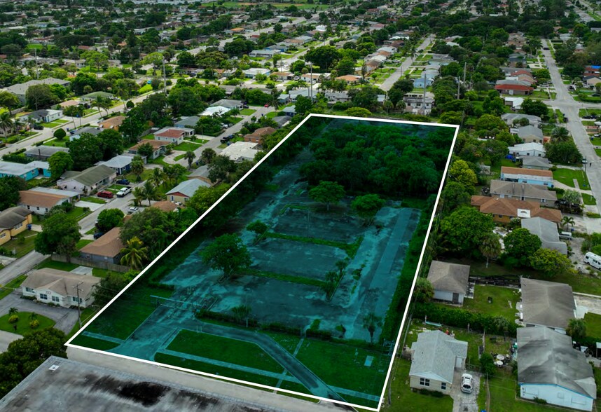 3571 Avenue E, Riviera Beach, FL à louer - Aérien – Image 3 sur 4