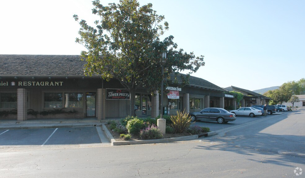 12100-12180 Saratoga-Sunnyvale Rd, Saratoga, CA à louer - Photo de l’immeuble – Image 2 sur 3