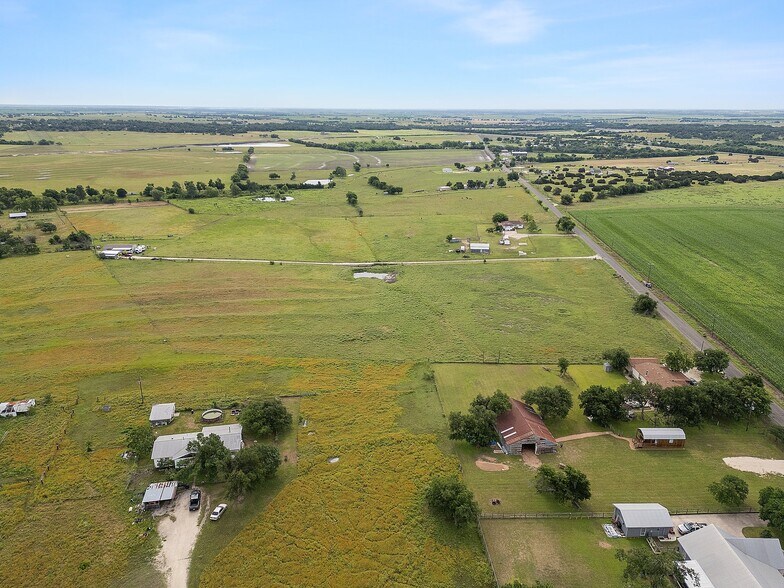 355 County Road 154, Georgetown, TX à vendre - Photo de l’immeuble – Image 3 sur 16