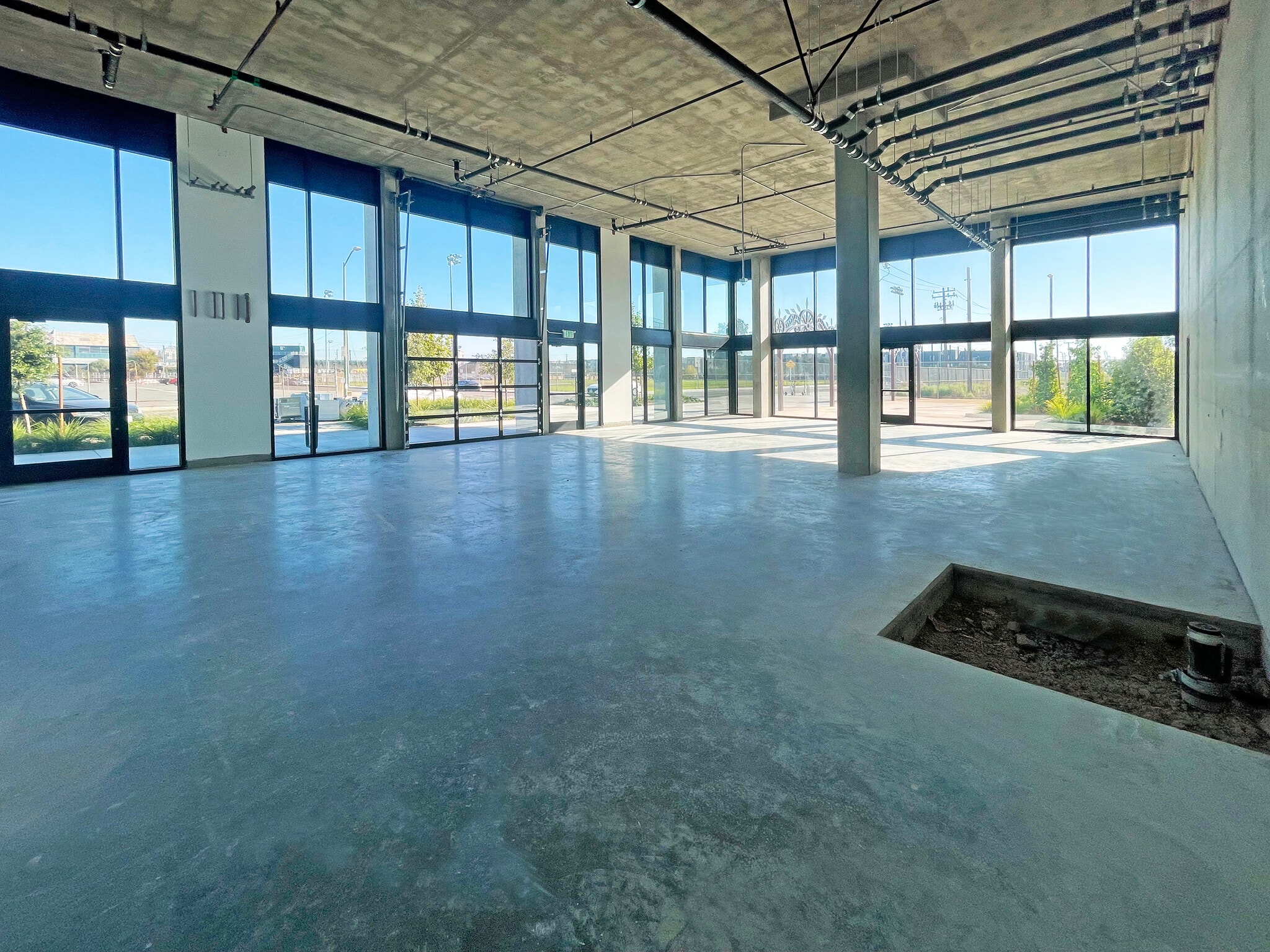 2121 Wood St, Oakland, CA à louer Photo intérieure– Image 1 sur 5