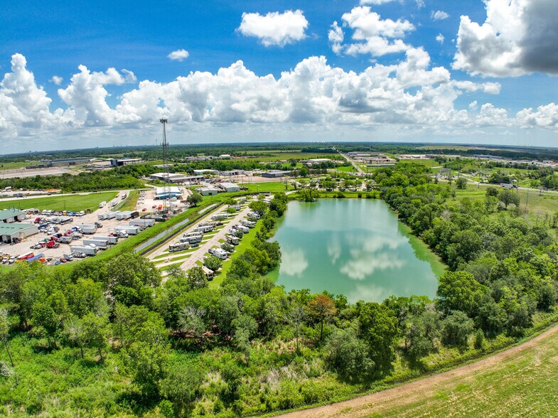 6860 S Major Dr, Beaumont, TX à vendre - Aérien – Image 2 sur 6
