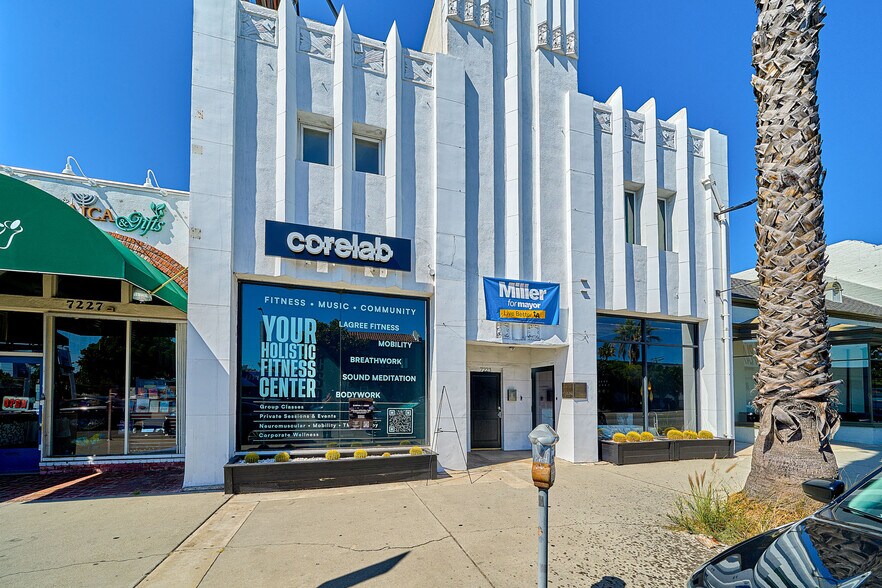7223 Beverly Blvd, Los Angeles, CA à vendre - Photo de l’immeuble – Image 2 sur 18