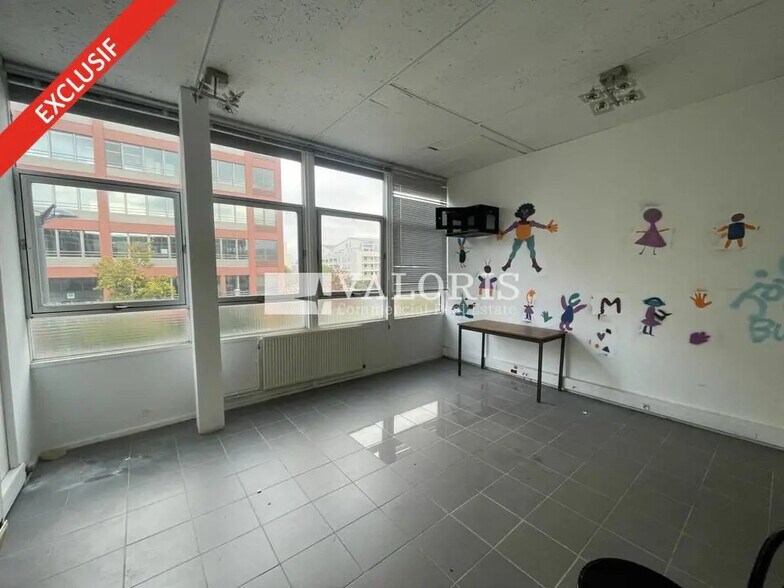 Bureau dans Lyon à vendre - Photo de l’immeuble – Image 3 sur 9