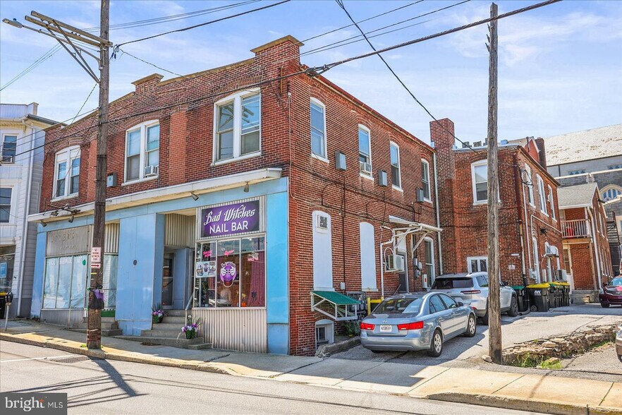 66 N Main St, Red Lion, PA à vendre - Photo principale – Image 1 sur 3