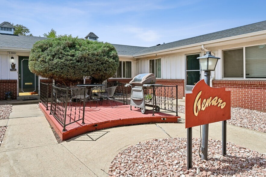 5250 E Warren Ave, Denver, CO à vendre - Photo de l’immeuble – Image 2 sur 26
