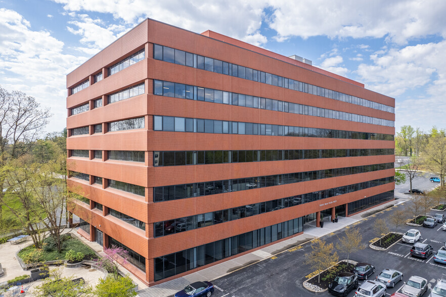 251 St Asaphs Rd, Bala Cynwyd, PA à louer - Photo de l’immeuble – Image 3 sur 10