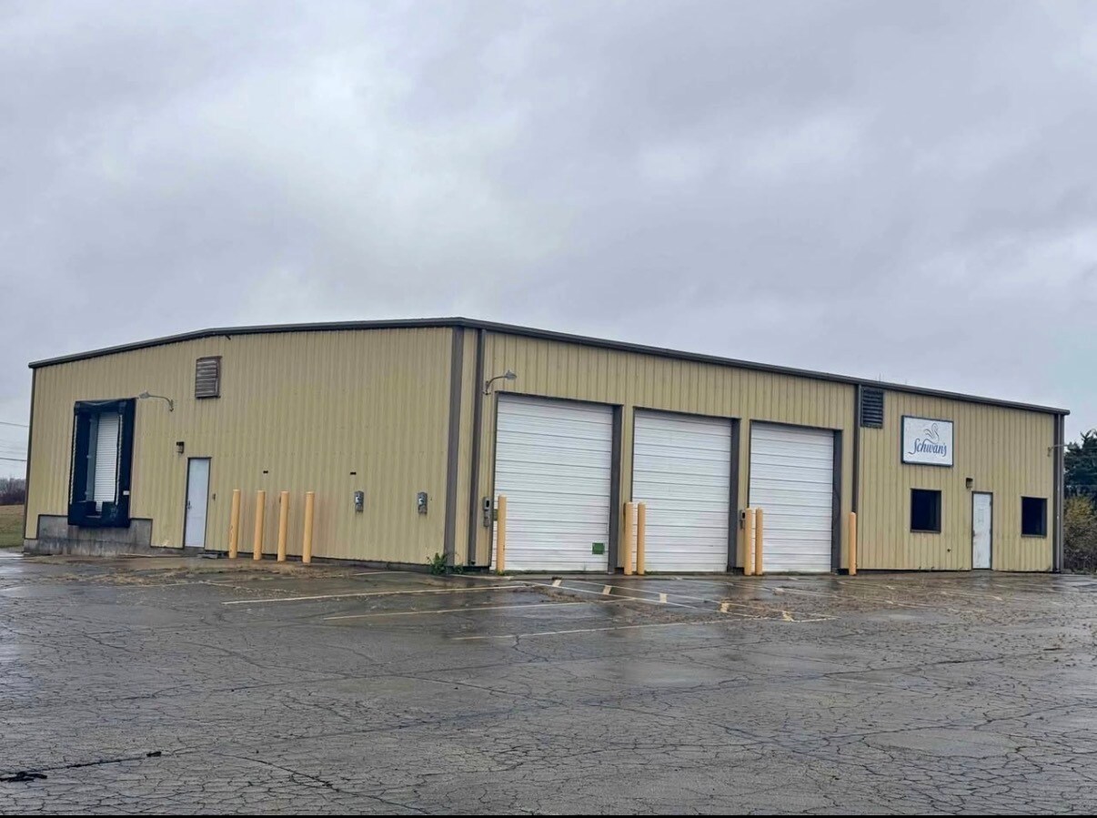 3000 Industrial Dr, Freeport, IL à vendre Photo de l’immeuble– Image 1 sur 7