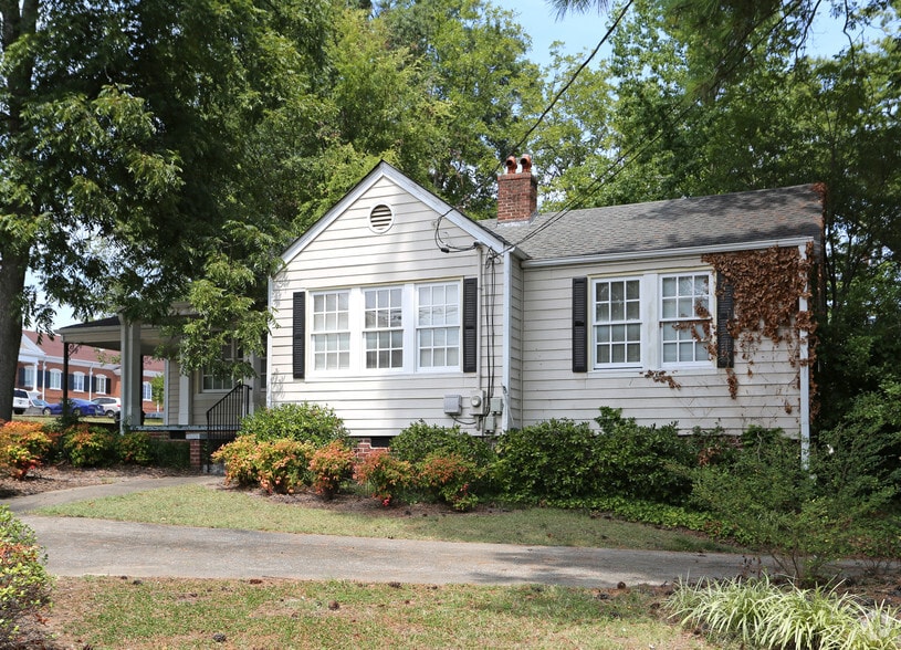 8486 Price Ave, Douglasville, GA à louer - Photo de l’immeuble – Image 2 sur 4
