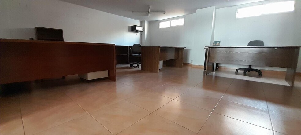 Local commercial dans Córdoba, Córdoba à vendre - Photo intérieure – Image 1 sur 13