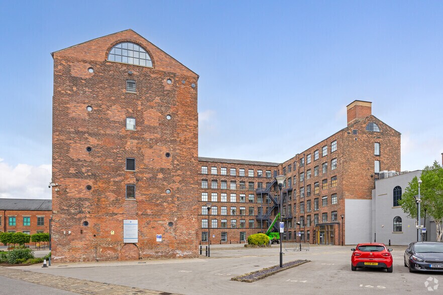 Marshall St, Leeds à louer - Photo de l’immeuble – Image 2 sur 13