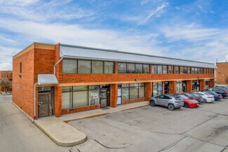 Plus de détails pour 2386 Haines Rd, Mississauga, ON - Local d'activités à louer