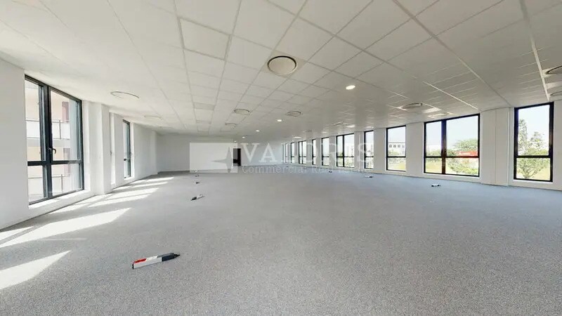 18-20 Boulevard Des Droits De L'Homme, Vaulx-en-Velin à louer Photo intérieure– Image 1 sur 11