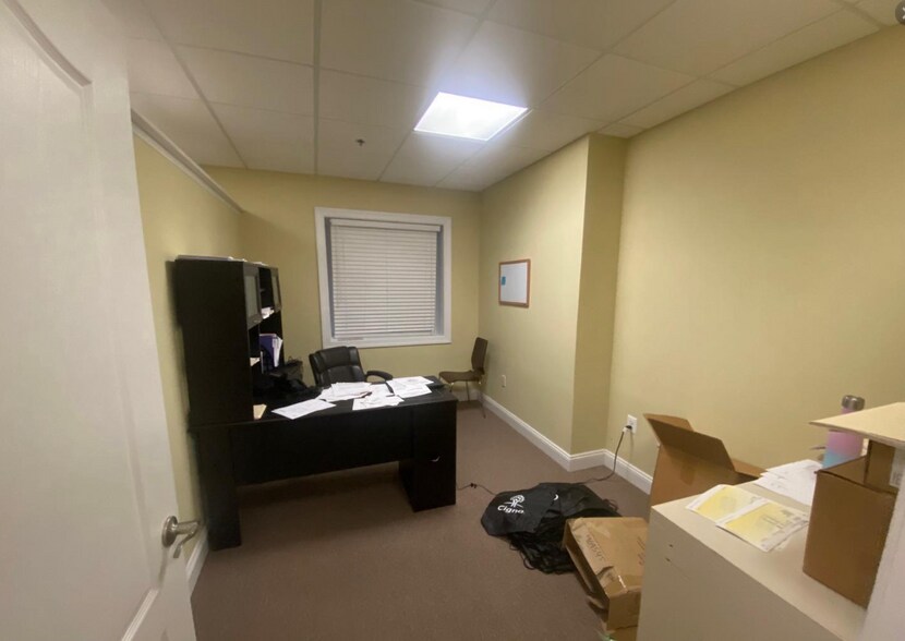 1214 Easton Rd, Warrington, PA à louer - Photo intérieure – Image 3 sur 12