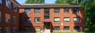 Plus de détails pour 332 Chisholm Av, Toronto, ON - Logement à vendre