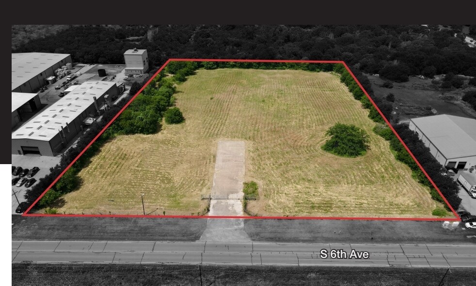 200 S 6th Ave, Mansfield, TX à vendre Photo principale– Image 1 sur 6