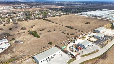 24501 I 35, Kyle, TX - Vue aérienne  vue de carte - Image1