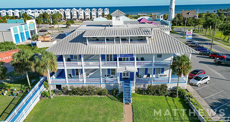 135 Franklin Blvd, Saint George Island, FL à vendre - Photo de l’immeuble – Image 1 sur 12