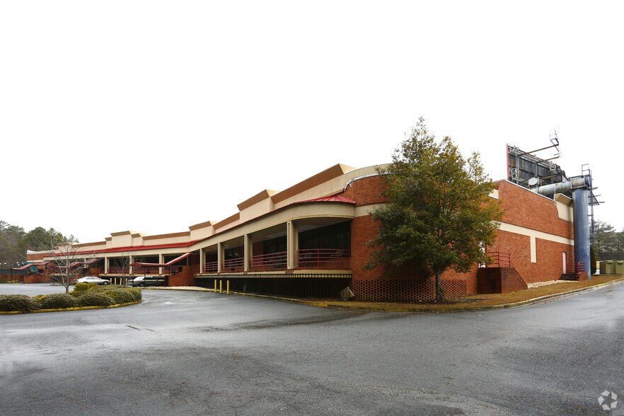 6025 Peachtree Pky, Norcross, GA à louer - Photo de l’immeuble – Image 3 sur 10