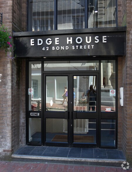 42 Bond St, Brighton à louer - Photo de l’immeuble – Image 2 sur 6