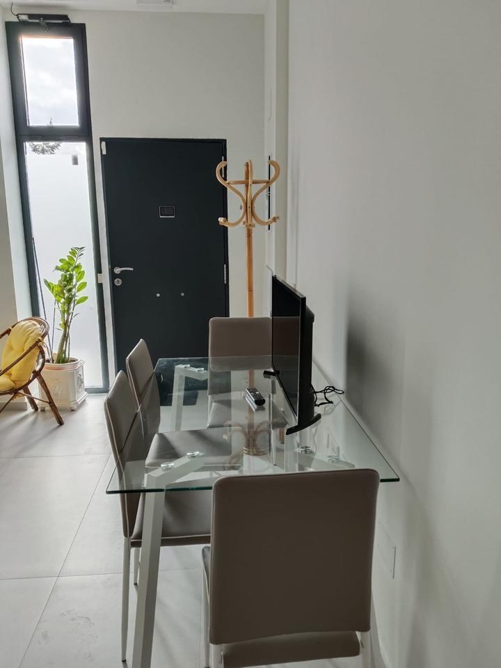 Bureau dans Alcalá de Henares, Madrid à louer Photo intérieure– Image 1 sur 5