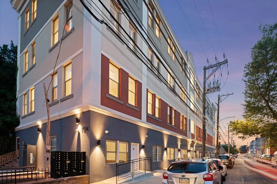 1534 N 16th St, Philadelphia, PA à vendre - Photo de l’immeuble – Image 2 sur 33