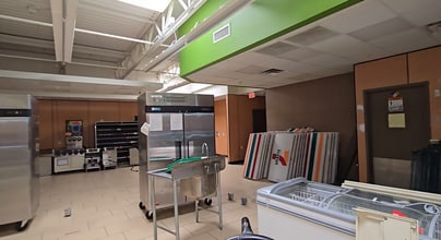 66 S Franklin St, Hempstead, NY à louer Photo intérieure– Image 2 sur 42