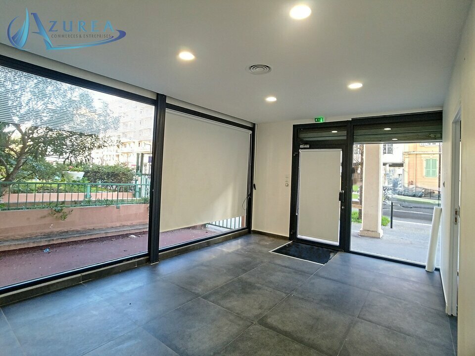 Local commercial dans Nice à vendre Photo intérieure– Image 1 sur 6