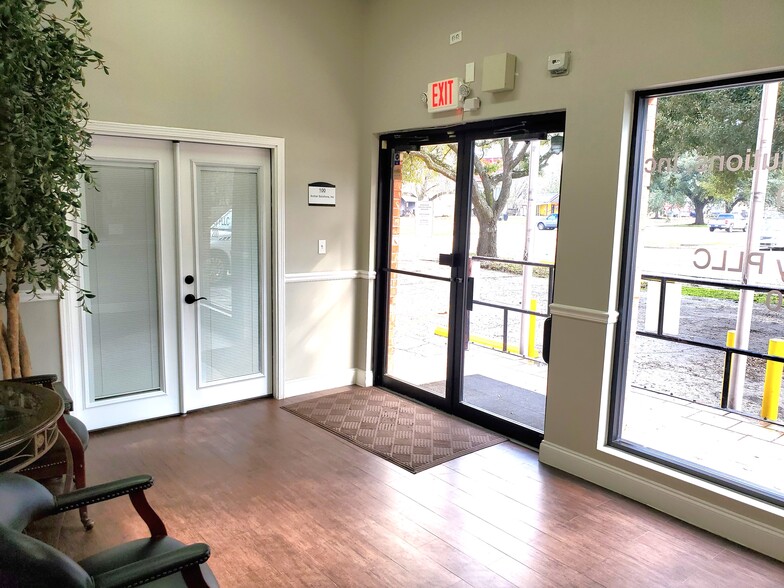 3220 Broadway St, Houston, TX à louer - Photo intérieure – Image 3 sur 12