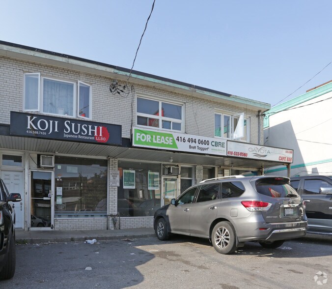 1543-1557 Dupont St, Toronto, ON à vendre - Photo de l’immeuble – Image 3 sur 4