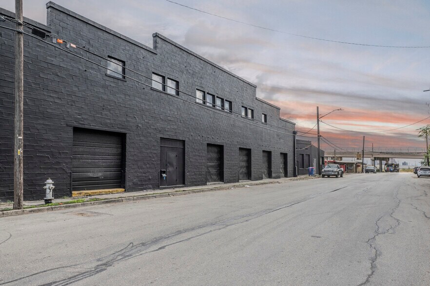 200 Seguin St, San Antonio, TX à louer - Photo de l’immeuble – Image 3 sur 15